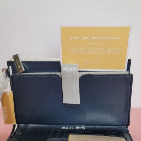 MICHAEL KORS Jet Set Double Zip Signature Phone Wristlet-Ocean Blue Mult 🎈$108⭐ - Picture 15 of 16